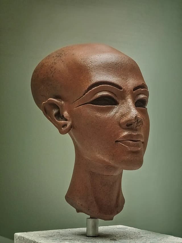 Head Sculptures reference 3